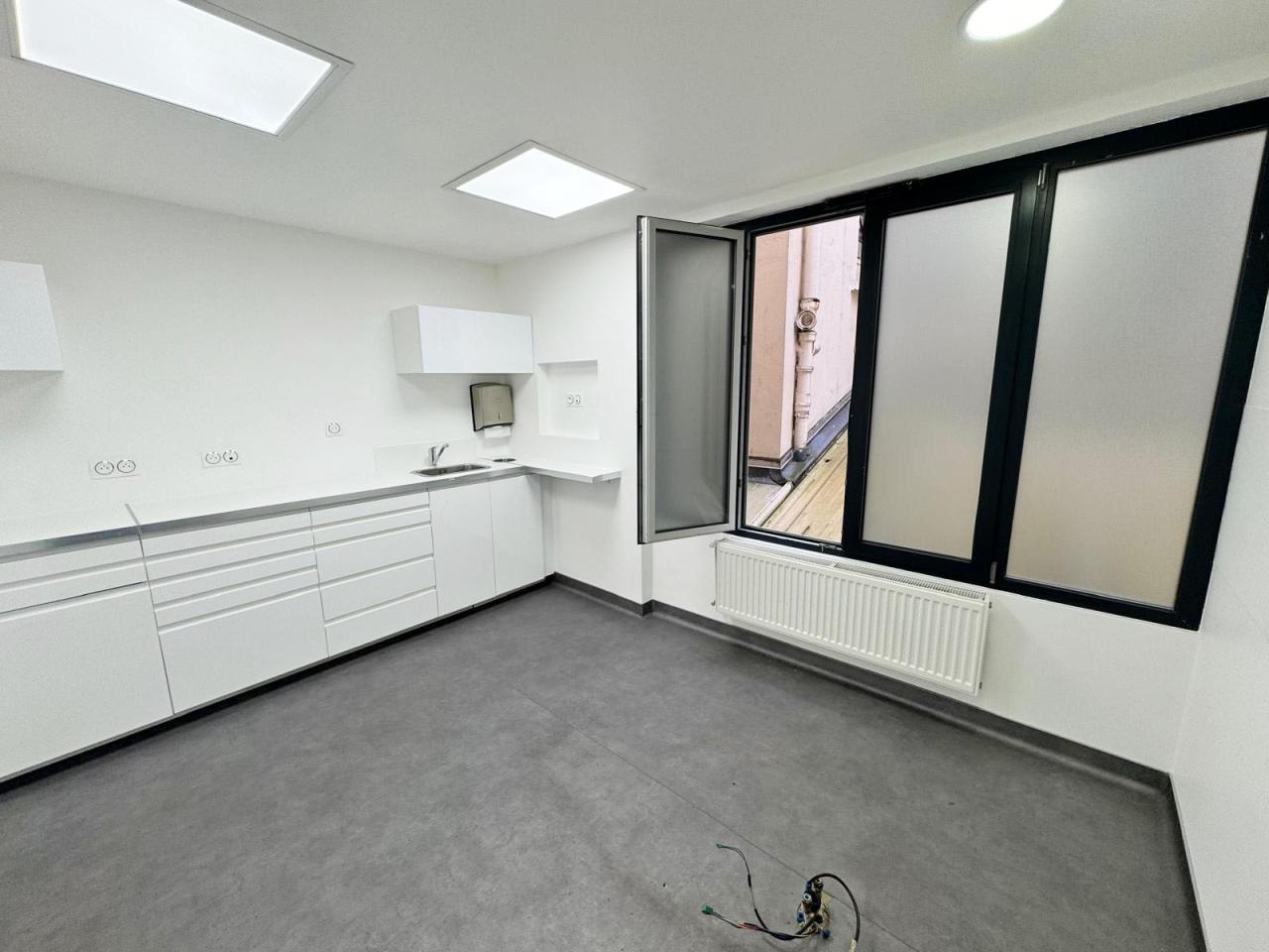 Bureau Paris 220m² Vente bureau Paris OVBUR2530993 7
